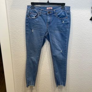 True Luck Skinny Ankle Jeans -7/8